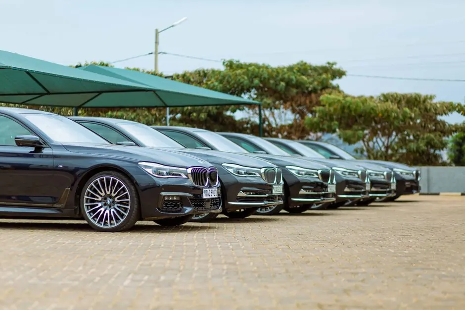 Corporate limo service