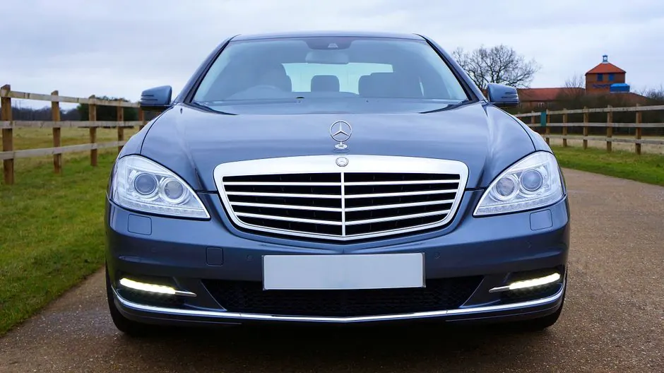 Corporate limo service